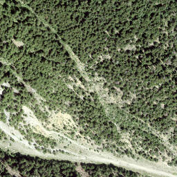 Satellite imagery of Chammre, CH