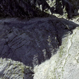 Satellite imagery of Spazzacaldeira, CH