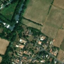 Satellite imagery of Ancienne Abbaye de Saint-Liguaire, FR