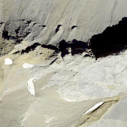 Satellite imagery of La Motte, CH