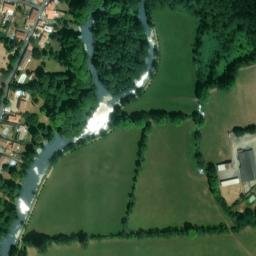Satellite imagery of Ancienne Abbaye de Saint-Liguaire, FR