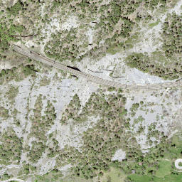 Satellite imagery of Loch, CH