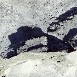 Satellite imagery of Punta Dèvero, CH