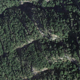 Satellite imagery of Cima di Basso, CH