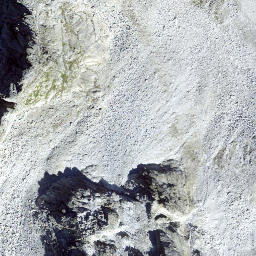 Satellite imagery of Punta da l'Albigna, CH
