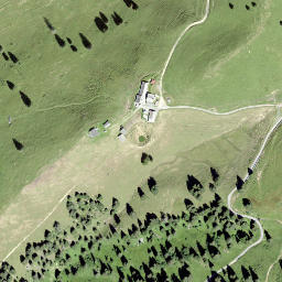 Satellite imagery of Col de la Croix, CH