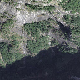 Satellite imagery of Cima di Basso, CH