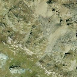 Satellite imagery of Le Ruzze, CH