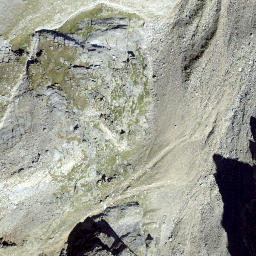 Satellite imagery of Le Ruzze, CH