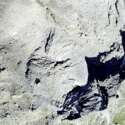 Satellite imagery of Punta Dèvero, CH