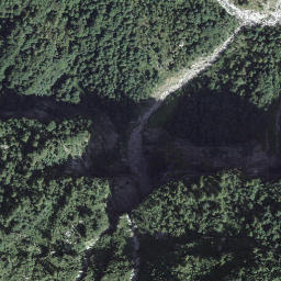 Satellite imagery of Cima di Cuaschia, CH