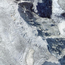 Satellite imagery of Cima dal Cantun, CH