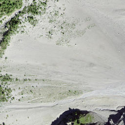 Satellite imagery of Pointe des Tsarmettes, CH