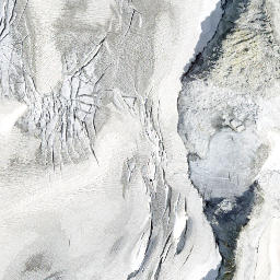 Satellite imagery of Cima dal Cantun, CH