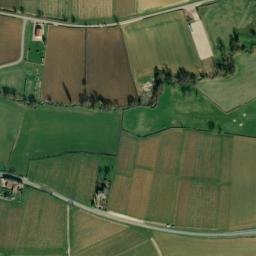 Satellite imagery of Château Saint-Léger, FR