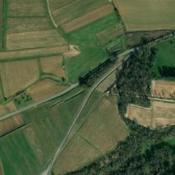 Satellite imagery of Château Saint-Léger, FR