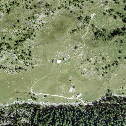 Satellite imagery of Platti da Cancian, CH