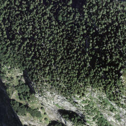 Satellite imagery of Agazzòi, CH