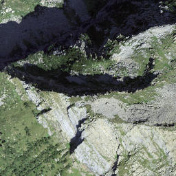 Satellite imagery of Cima di Precastello, CH