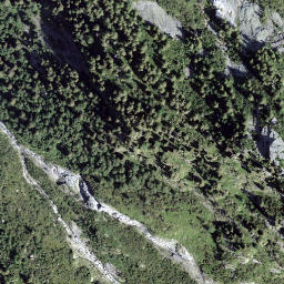 Satellite imagery of Fil Gordasc, CH