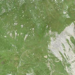 Satellite imagery of Moncui, CH