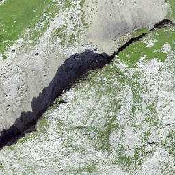 Satellite imagery of Grand'Combe, CH