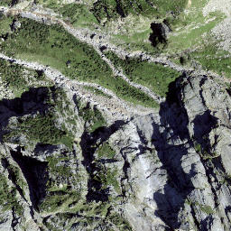 Satellite imagery of Fil Gordasc, CH