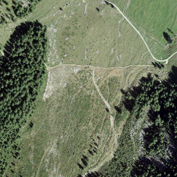 Satellite imagery of Motta da Vartegna, CH