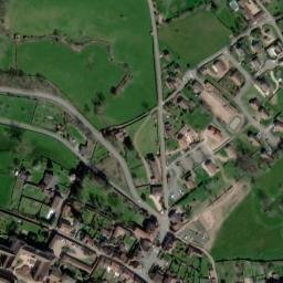 Satellite imagery of Château Saint Hugues, FR