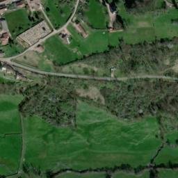 Satellite imagery of Château Saint Hugues, FR