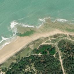 Satellite imagery of Pointe du Lizay, FR