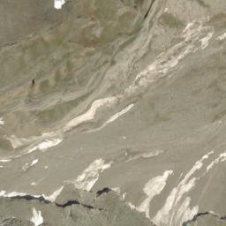 Satellite imagery of Gli Amonciei, CH