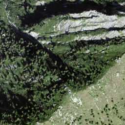 Satellite imagery of Cròs Pizzitt, CH