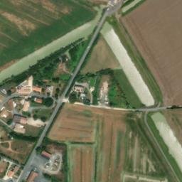 Satellite imagery of Pointe Saint-Clément, FR