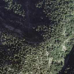 Satellite imagery of Motóm, CH