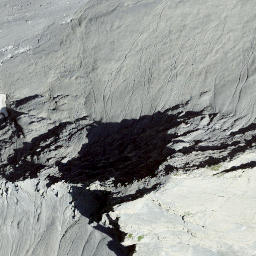 Satellite imagery of Tita Naire, CH