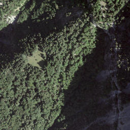 Satellite imagery of Sex Riond, CH