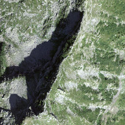 Satellite imagery of Lèis, Bocchetta di, CH