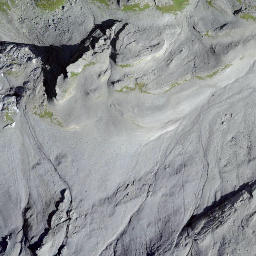 Satellite imagery of Pointes de Tsérié, CH