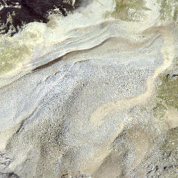 Satellite imagery of cairn, IT