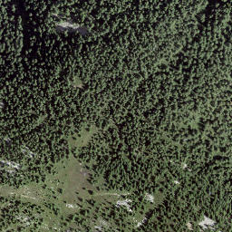 Satellite imagery of Vetta Salarsa, CH
