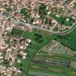 Satellite imagery of Pointe de Cande, FR