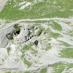 Satellite imagery of Pointe des Perris Blancs, CH