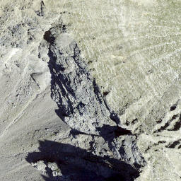 Satellite imagery of Chesselhorn, CH
