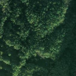 Satellite imagery of La Cresa, CH