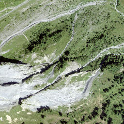 Satellite imagery of Pointe de Comonau, CH