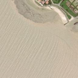 Satellite imagery of Pointe du Plomb, FR
