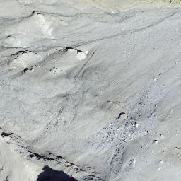 Satellite imagery of Tita Sèri, CH