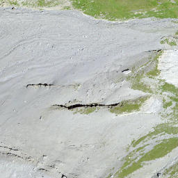 Satellite imagery of Tita Sèri, CH