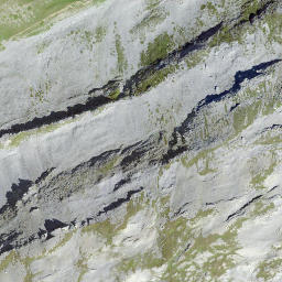 Satellite imagery of La Tsantonnaire, CH
